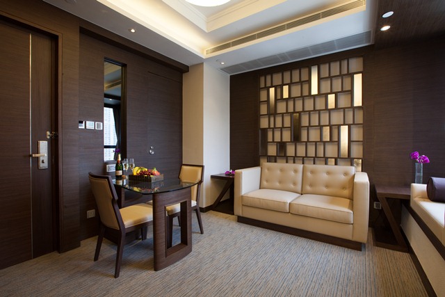 Executive Suite Package (Valid for HKTB“Staycation Delights”programme)